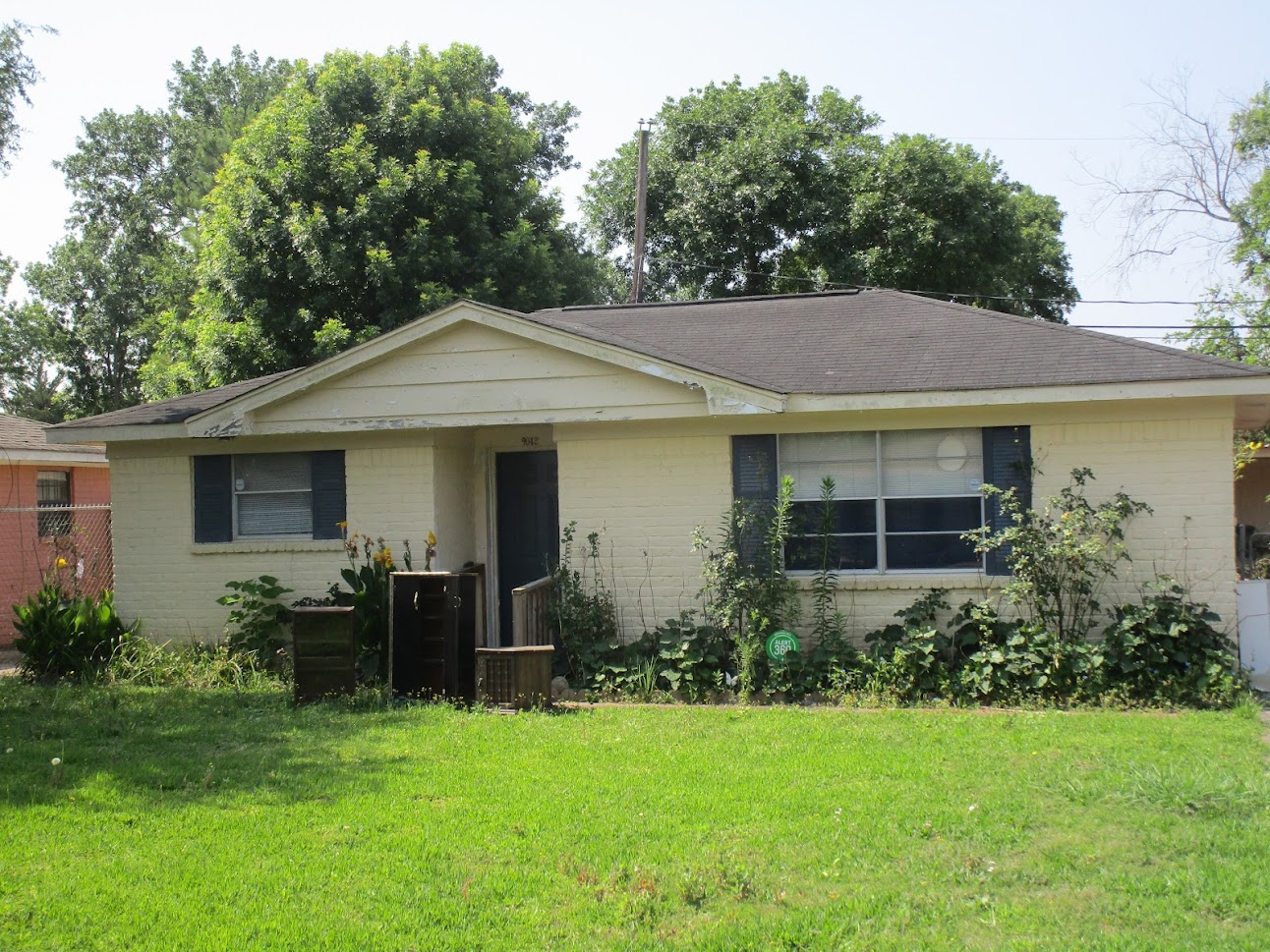 9042 Klondike St , Houston, TX 77075 SWE Homes