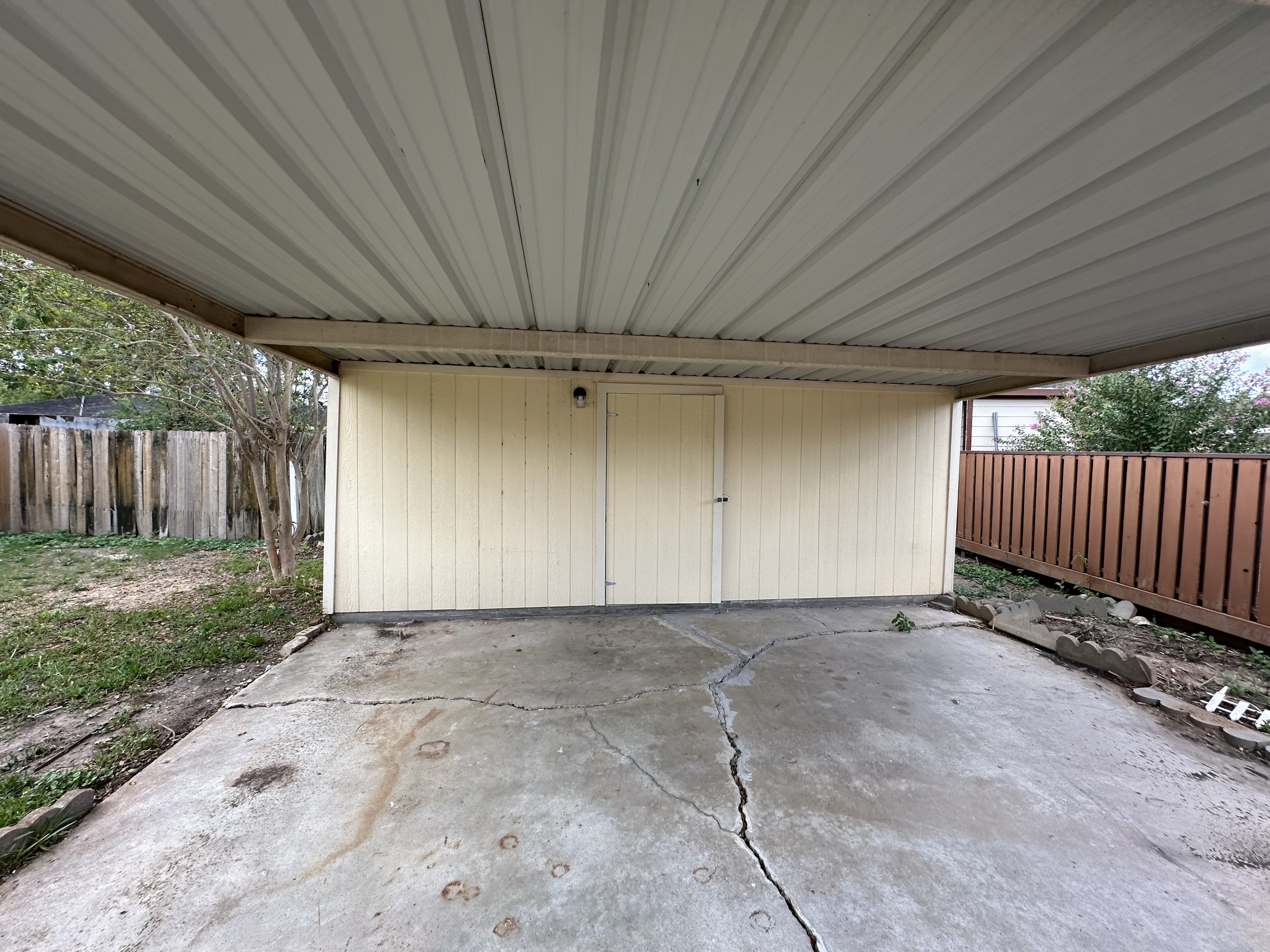 9042 Klondike St , Houston, TX 77075 SWE Homes