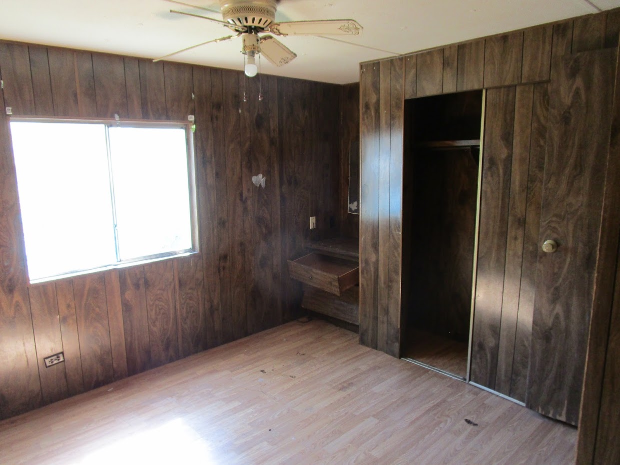 300 Linn St , Onalaska, TX 77360 SWE Homes