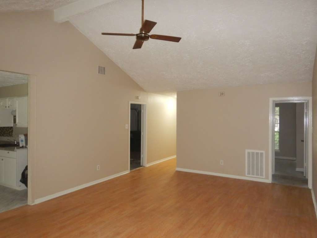 3123 Wuthering Heights Dr., Houston, TX 77045 SWE Homes