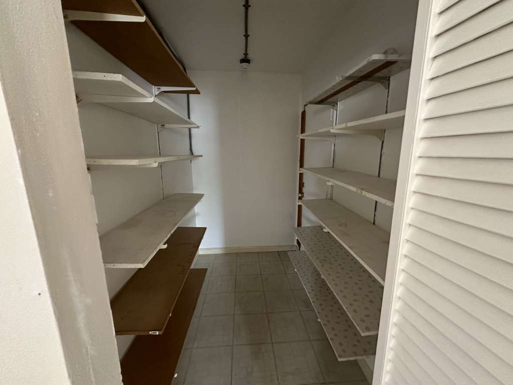 9042 Klondike St, Houston, TX 77075 SWE Homes