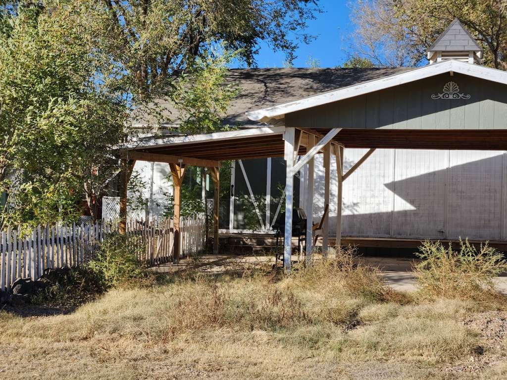 108 W 9th St, Channing, TX 79018 SWE Homes