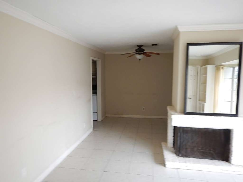 2595 Marilee Ln 9, Houston, TX 77057 SWE Homes