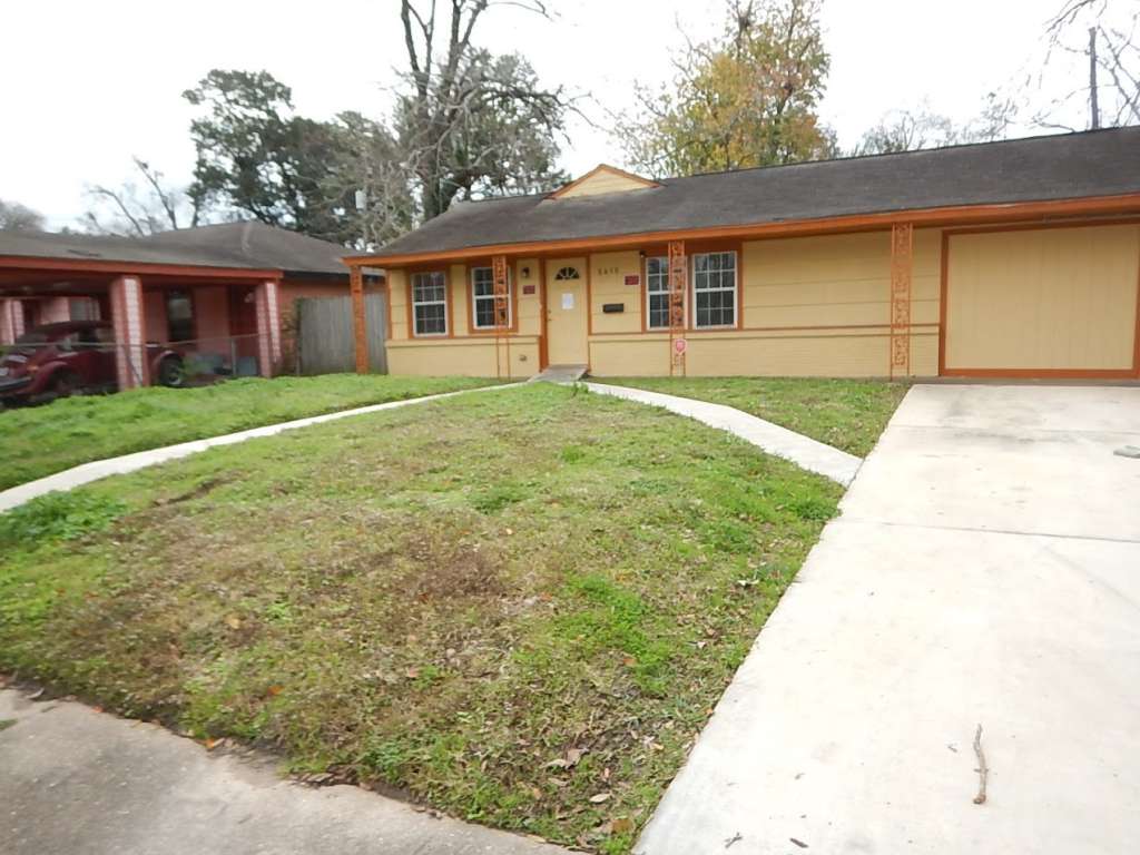 5610 Belcrest St, Houston, TX 77033 SWE Homes