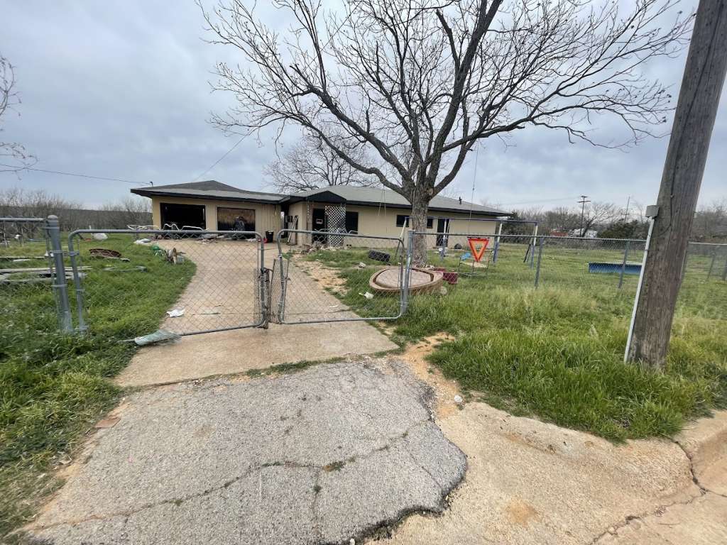 1000 Desdemona Blvd, Ranger, TX 76470 SWE Homes