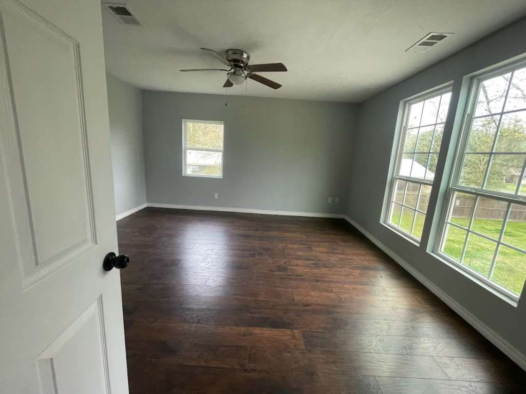 4938 Magnolia Ln., Old RiverWinfree, TX 77535 SWE Homes