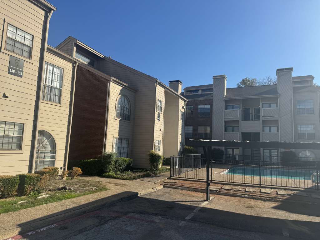 9747 Whitehurst Dr Unit 137, Dallas, TX 75243 SWE Homes