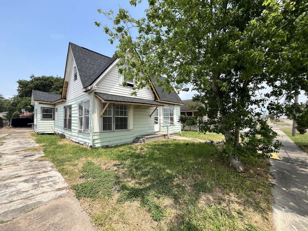 1917 Peabody St, Corpus Christi, TX 78407 | SWE Homes