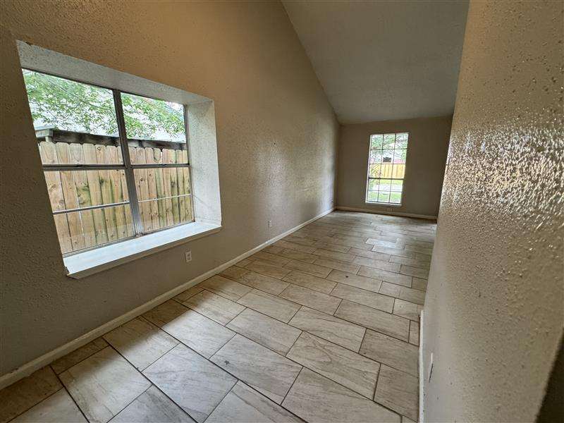 13211 Ambrose St, Houston, TX 77045 SWE Homes